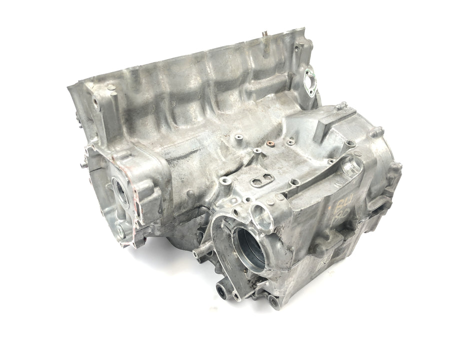 Honda CBR 900 RR SC28 [1995] - Engine block engine housing with empty piston housing