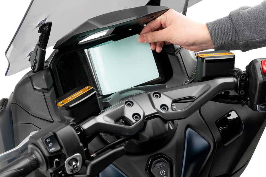 YAMAHA T-MAX 560 TECH MAX [2025] – Protector Dashboard – Transparent