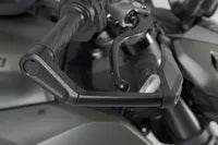 Triumph Daytona 955 [SW-MOTECH] – lever guards with wind protection
