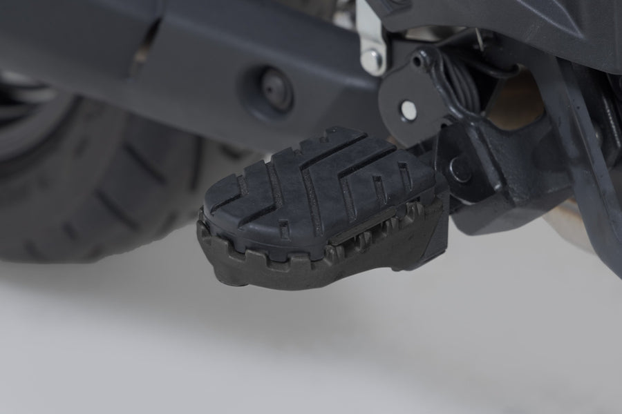 Suzuki V-Strom 800 DE [2023-2026] - ION footrest set, can be lowered by 15 mm, version FRS.05.011.10200/B - picture 1