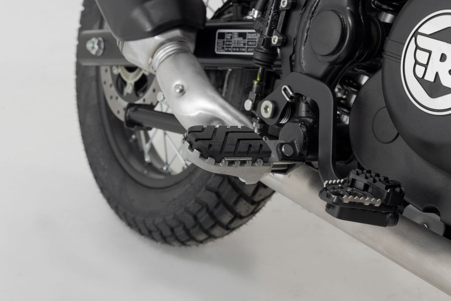 BMW R 1250 RS [2023-2024] - ION footrest kit – picture 1
