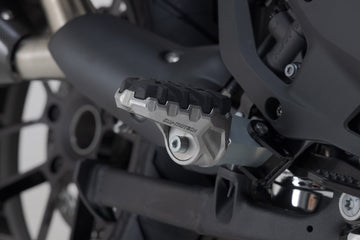 BMW R 1250 GS Style Trophy [2023] - EVO footrest kit – picture 1