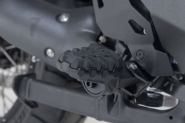 BMW R 1300 GS [2023-2026] - EVO footrest set – picture 1
