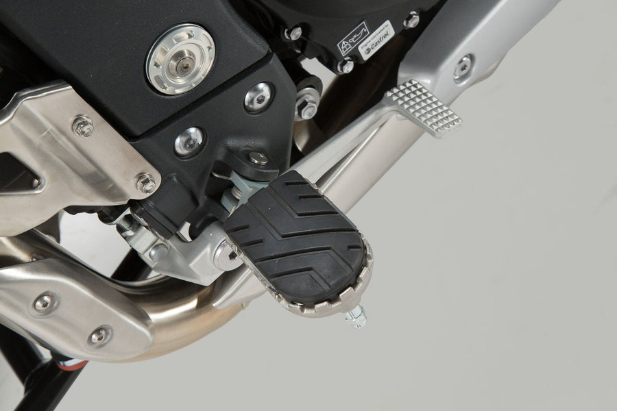 BMW R 1200 R Classic [2011-2014] - ION footrest kit – picture 1