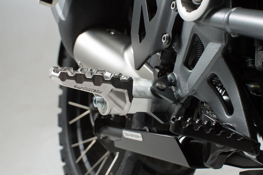BMW S 1000 XR [2025-2026] - EVO Fußrasten-Kit – Bild 4