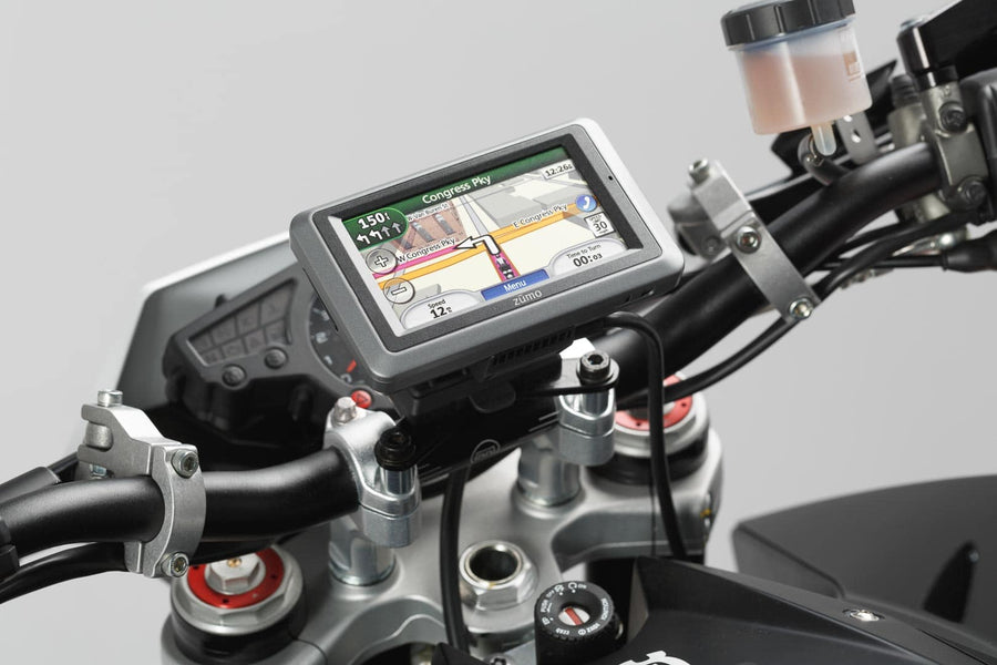Kawasaki W 800 [2019-2024] - Navi holder on the handlebars – picture 1