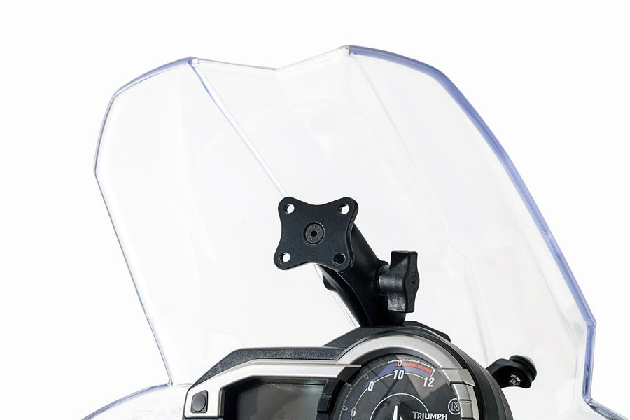 Triumph Tiger 800 XCA [2015] - Navi-Halter im Cockpit – Bild 4