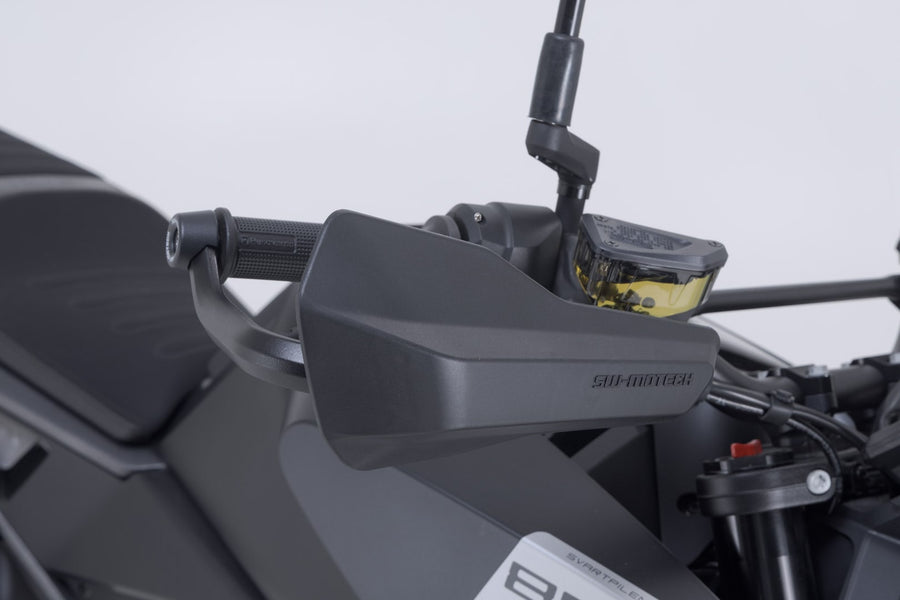 Husqvarna Svartpilen 801 [2024] - Sport hand protector kit – picture 4