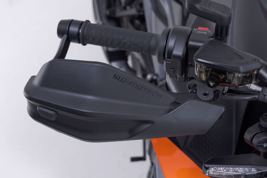 KTM 990 Duke [2024-2026] - Adventure Handprotektoren-Kit – Bild 8