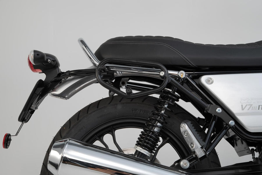 Moto Guzzi V7 III 750 Rough [2018] - Legend Gear LC2 side bag system – picture 5