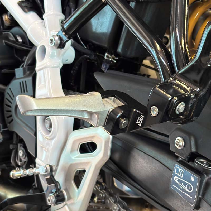 BMW F 450 GS [2026-] - Sozius-Komfort-Kit mit abgesenkter Fußstütze