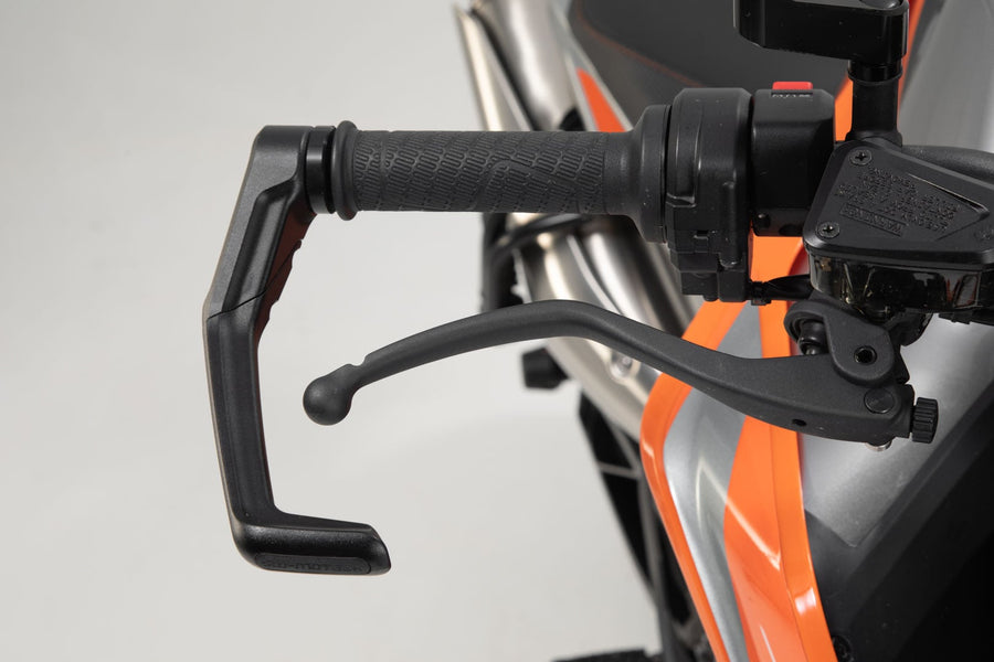 KTM 890 Duke L [2021] - Lever guards - Picture 8