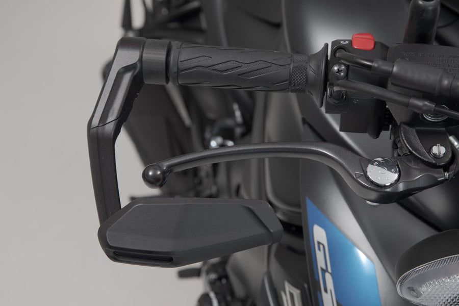 Suzuki GSX-S 1000 [2021-2024] - lever protector with wind deflector - picture 8