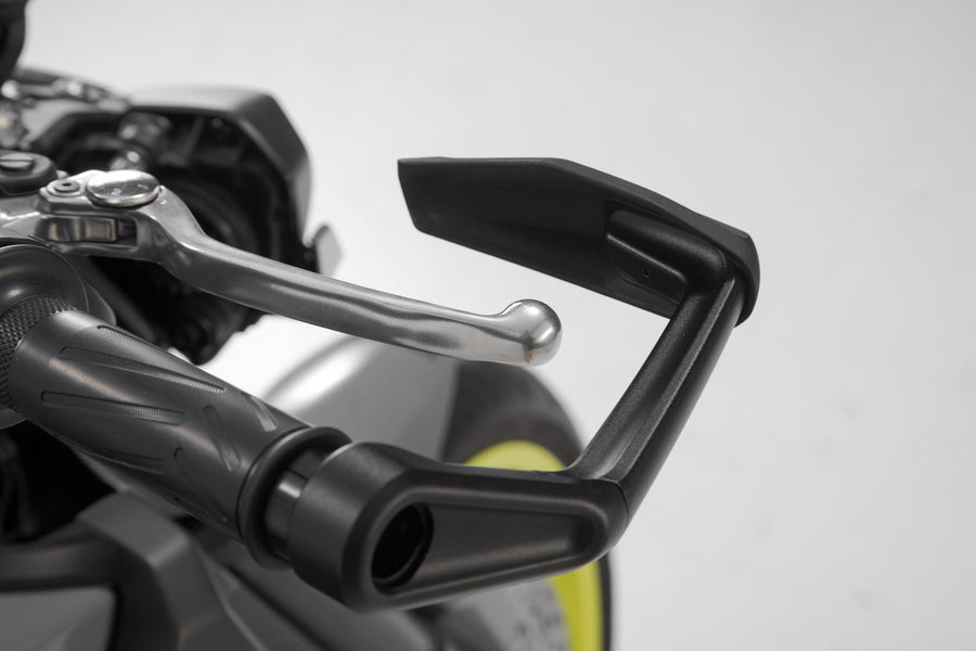 Yamaha MT-09 SP [2018-2022] - lever protector with wind deflector - picture 7