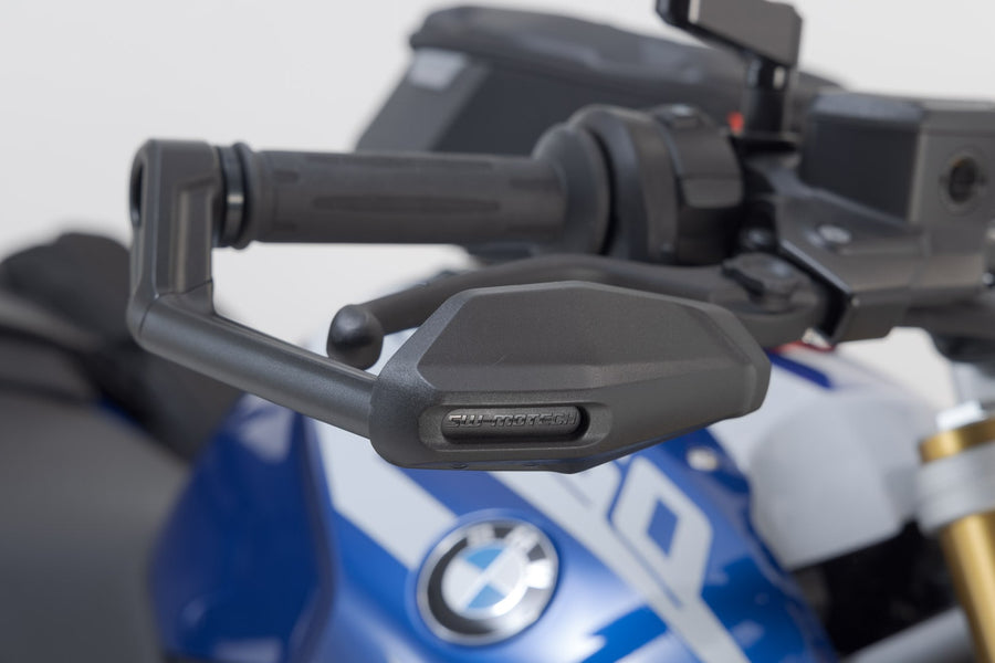 BMW R 1300 RT [2025] - lever protector with wind deflector – picture 3