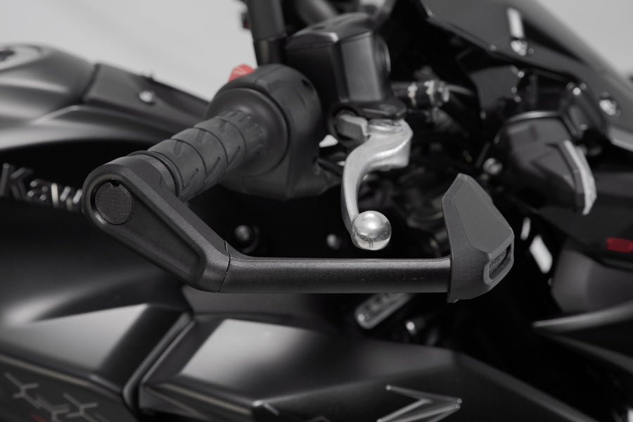 Kawasaki H2 1000 SX Ninja [2019-2026] - lever guards with wind protection - picture 4