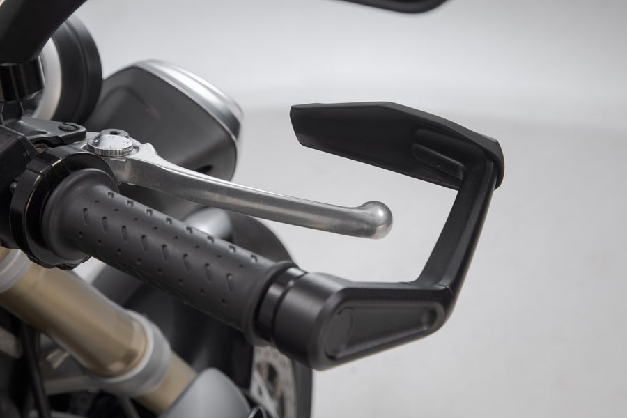 Triumph Street Triple 675 [2013-2015] - Lever guards with wind protection - picture 6
