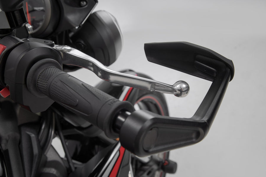 Triumph Street Triple 765 S [2018-2021] - lever guards with wind protection - picture 6