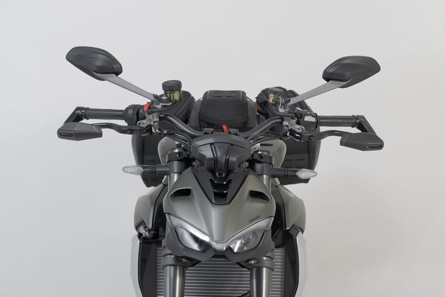 Ducati Streetfighter V4 / V4S 1100 [2025-2026] - lever protector with wind deflector - picture 2