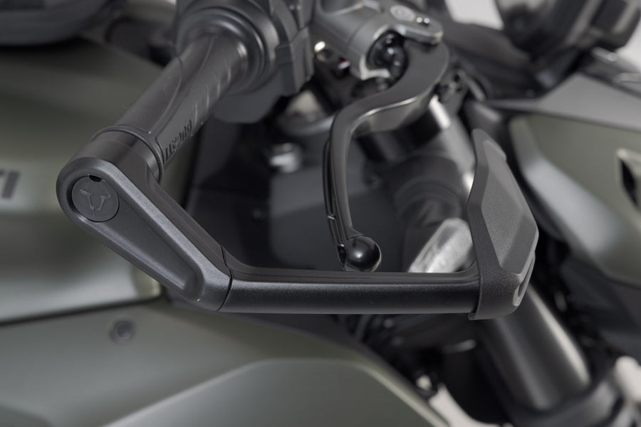 Ducati Streetfighter V4 / V4S 1100 [2025-2026] - lever protector with wind deflector - picture 5