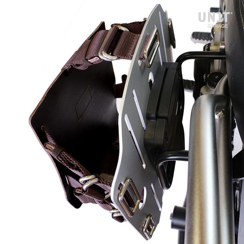 BMW R nineT 1200 Roadster [2014-2023] - Aluminium-Taschenhalter mit verstellbarer Lederfront, Schnellkupplung und Rahmen