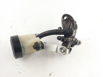Honda CBR 1000 RR SC57 [2004] - Clutch pump detail view