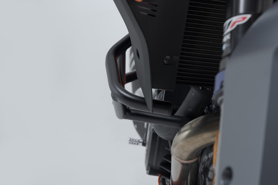 KTM 1290 Super Duke R SE [2016] - crash bar black – picture 3