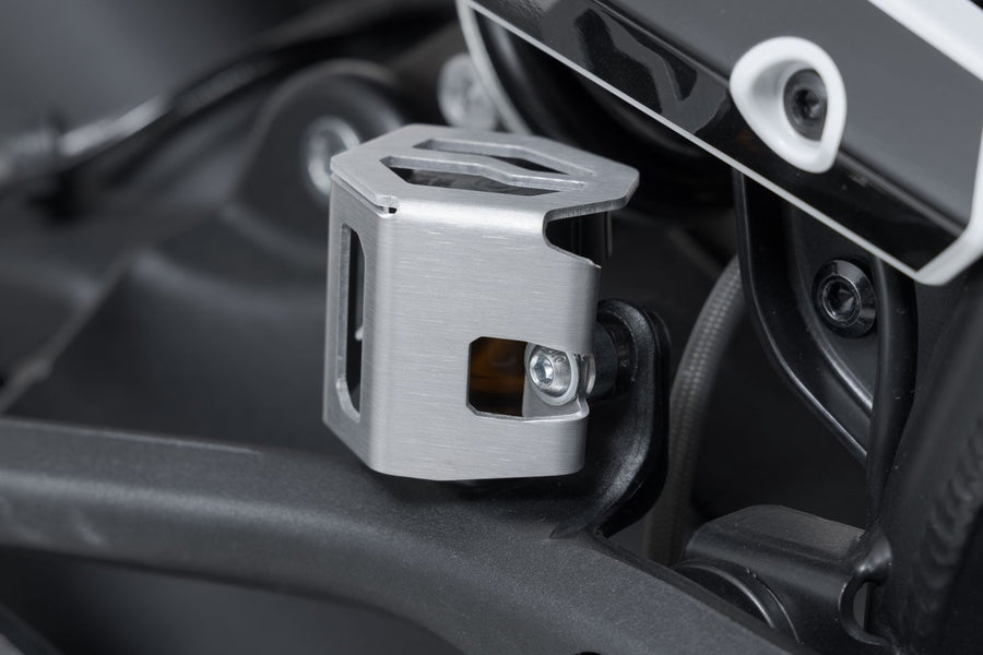 Ducati SuperSport 950 [2024] - Brake fluid reservoir protection - picture 1