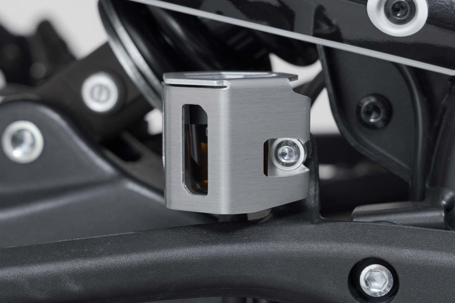 Ducati SuperSport 950 [2024] - Brake fluid reservoir protection - picture 6