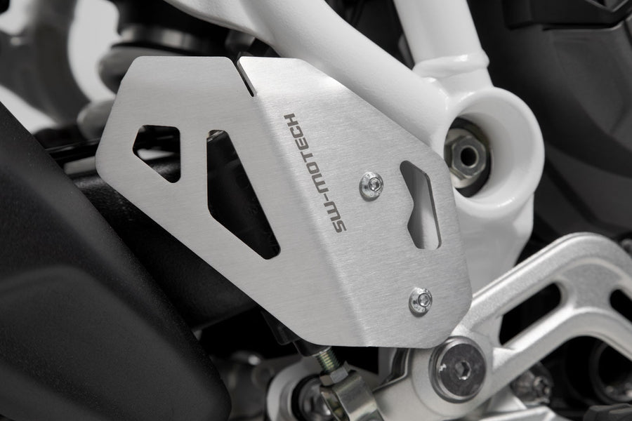 Triumph Tiger 900 GT [2020-2022] - Brake fluid reservoir protection - Image 4