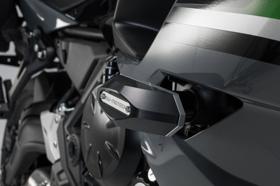 Kawasaki Ninja 650 [2021-2026] - Frame Mount Crash Pad Kit - Image 5