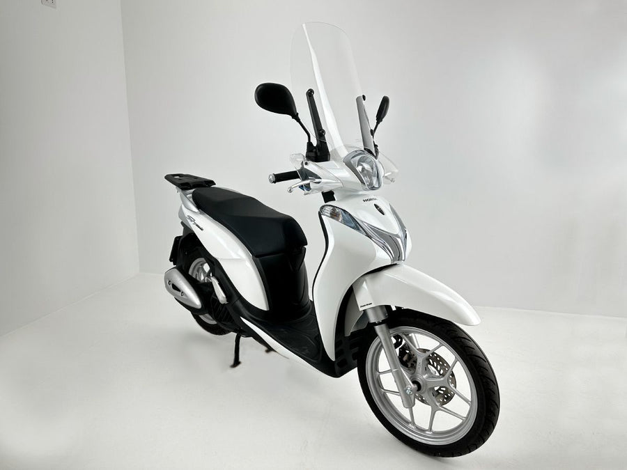 HONDA SH MODE 125 [2013-2024] - Standard windshield – view 3